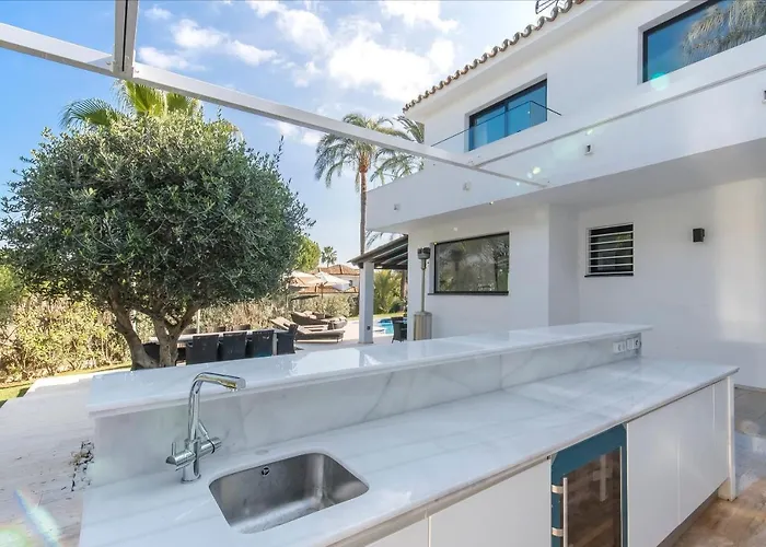 Villa Mike